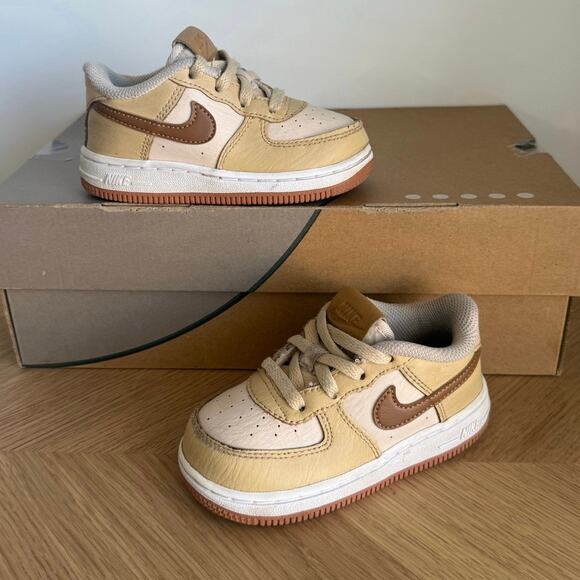 Nike Force 1 Low “Inspected by Swoosh” Toddler Sneakers - SZ 8 C - Picture 3 of 13